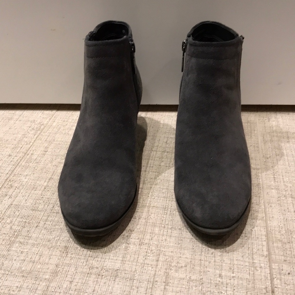 Blondo Waterproof Valli Gray Booties
